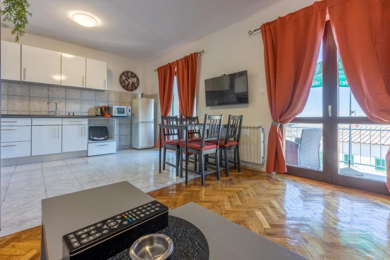 Opacak Apartment Selce